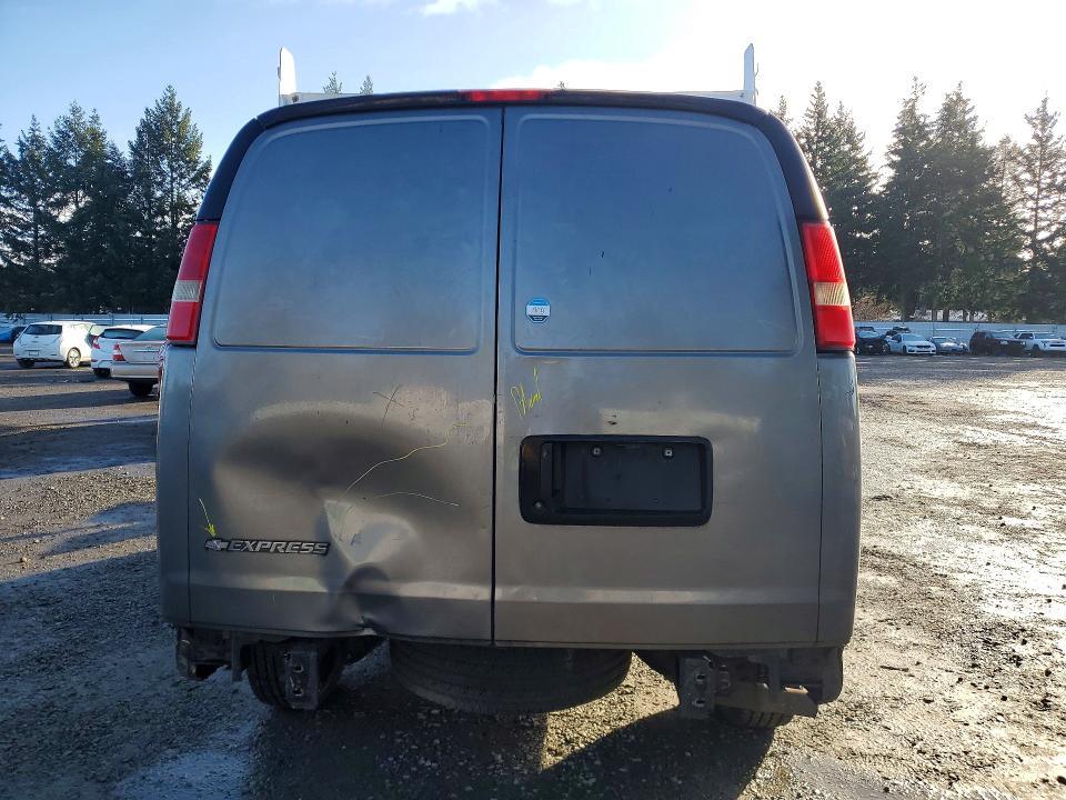 2012 Chev Rolet Express 2500 Cargo Utility / Service van