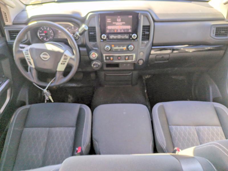 2023 Nissan Titan sv