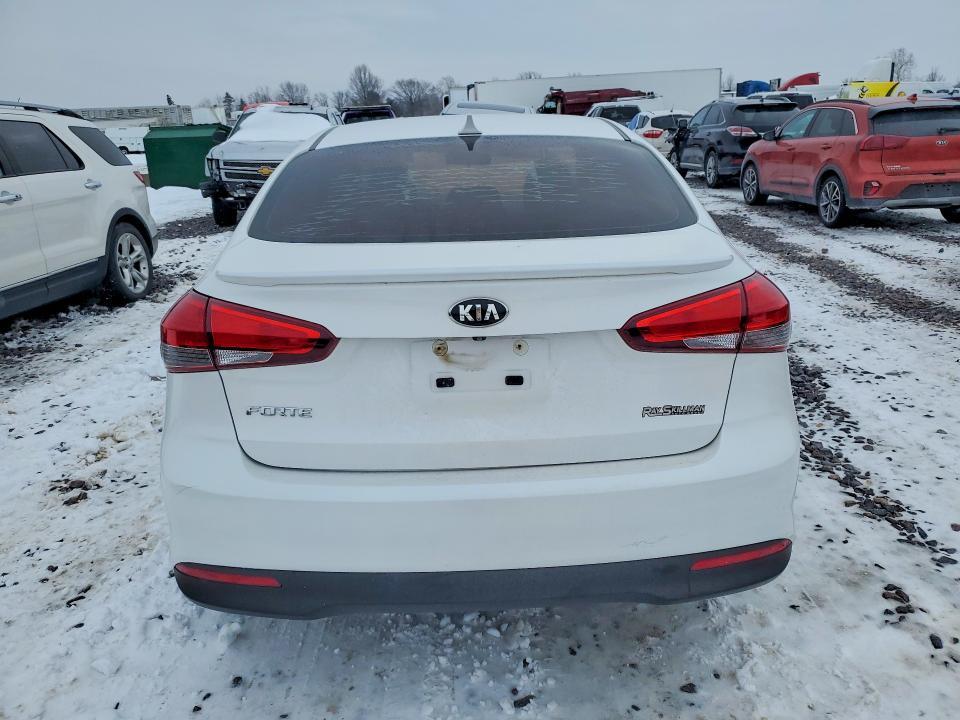 2017 KIA Forte lx