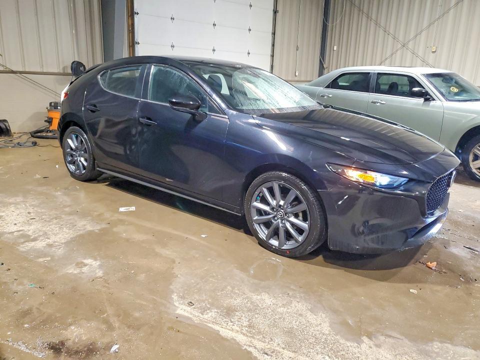 2023 Mazda 3 Preferred