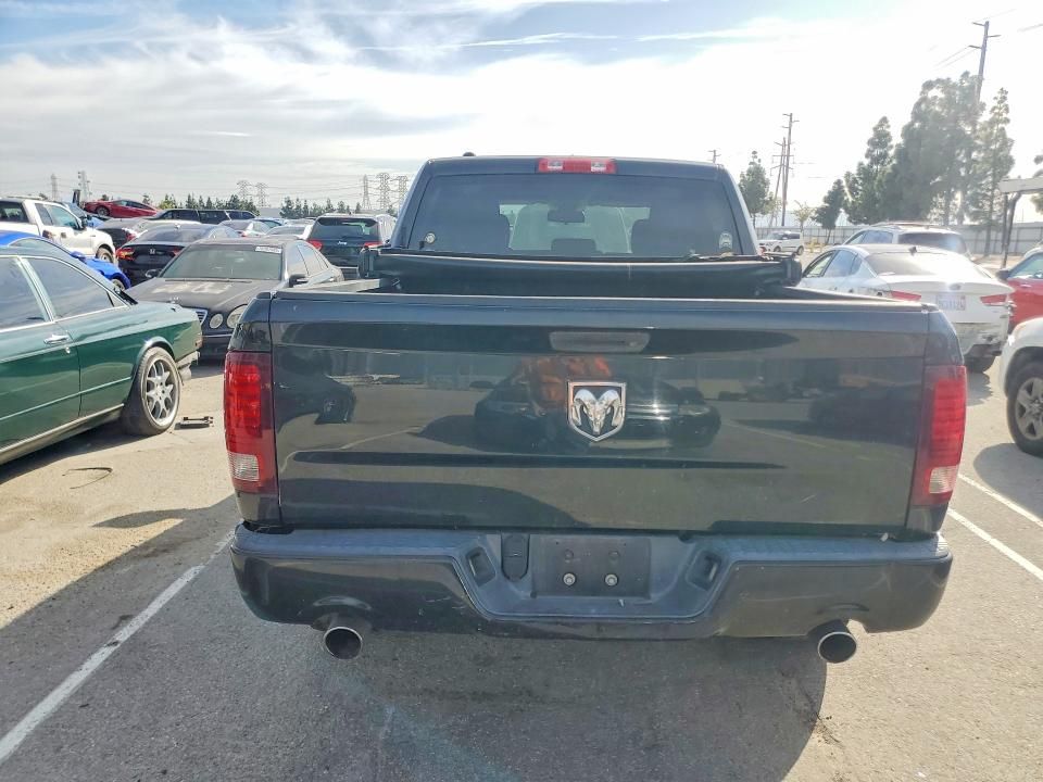 2015 Dodge Ram 1500 st