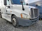 2016 Freightliner Cascadia 116 Semi Truck