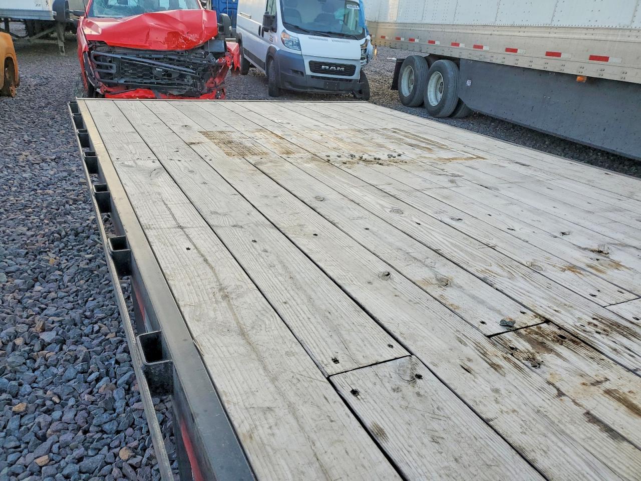 2025 Big Tex 14OE-22STA-S8BK Equipment Trailer