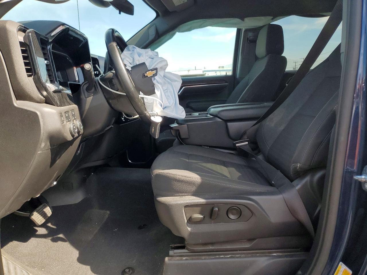 2023 Chevrolet Silverado K1500 LT-L