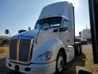 2014 Kenworth Construction T680