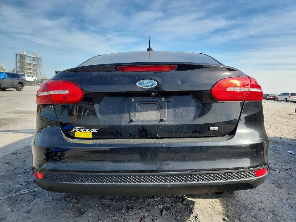 2018 Ford Focus se