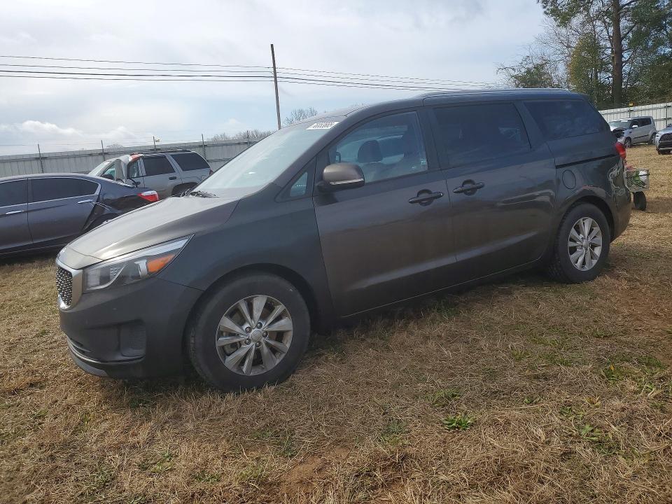 2015 KIA Sedona lx