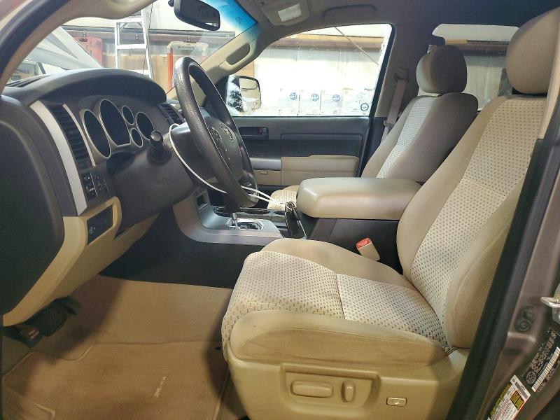 2010 Toyota Tundra Double cab SR5