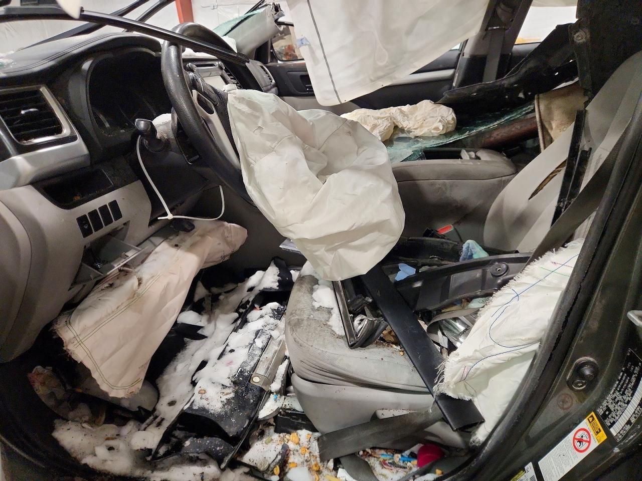 2015 Toyota Highlander le