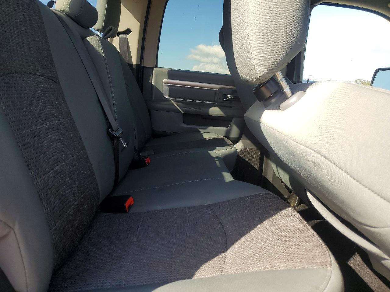 2016 Dodge RAM 1500 SLT