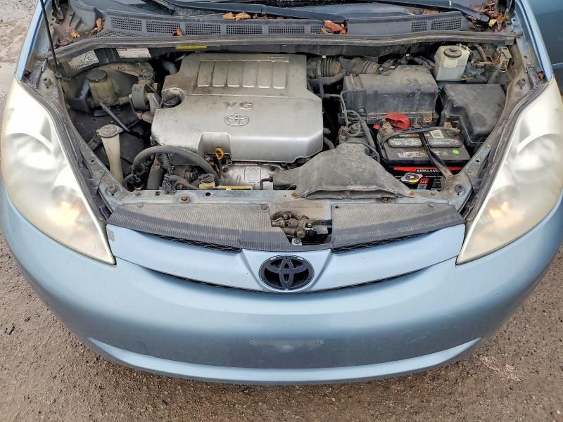 2009 Toyota Sienna ce