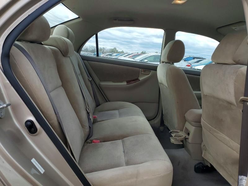 2005 Toyota Corolla le