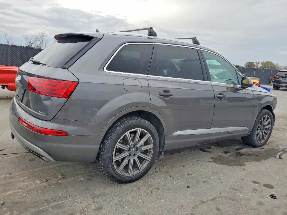 2019 Audi Q7 Premium Plus
