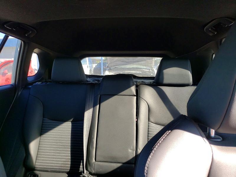 2025 Toyota Corolla Cross Hybrid xse