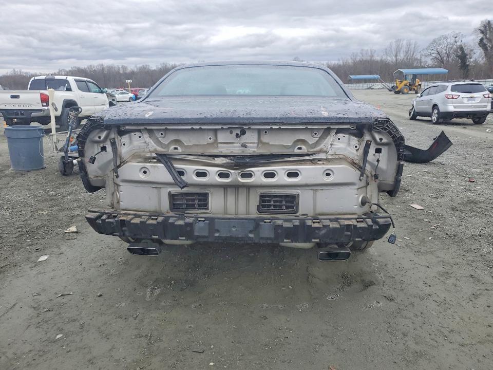 2012 Dodge Challenger sxt