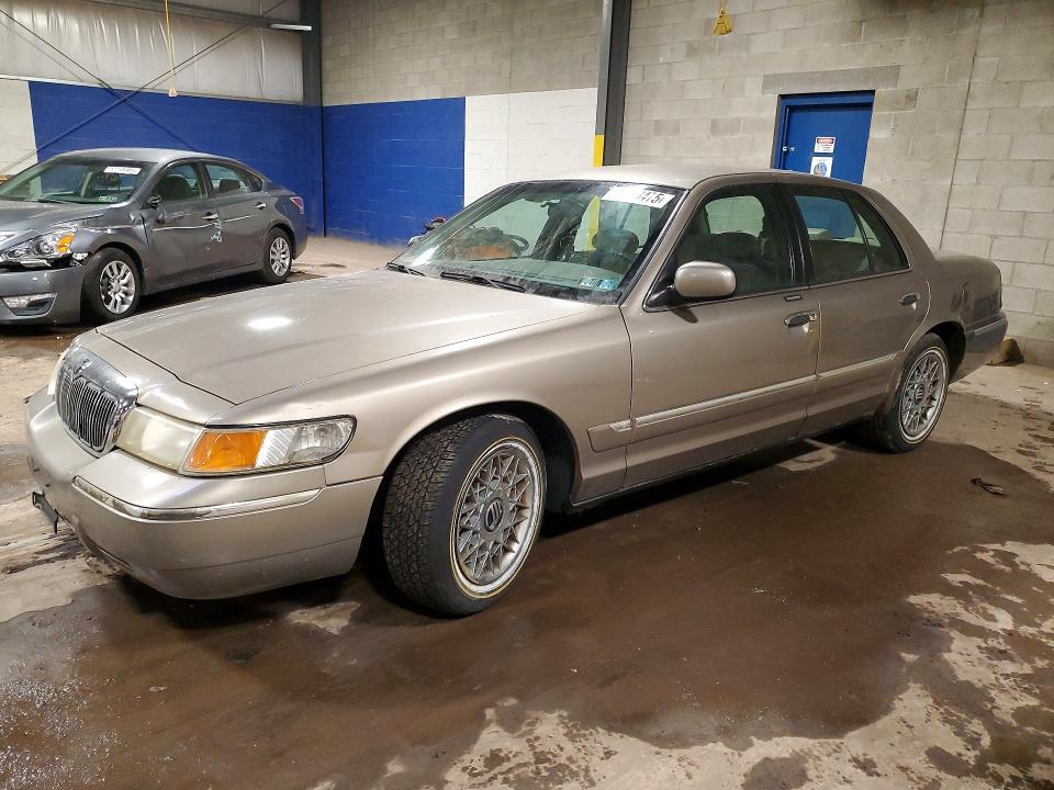 2002 Mercury Grand Marquis gs