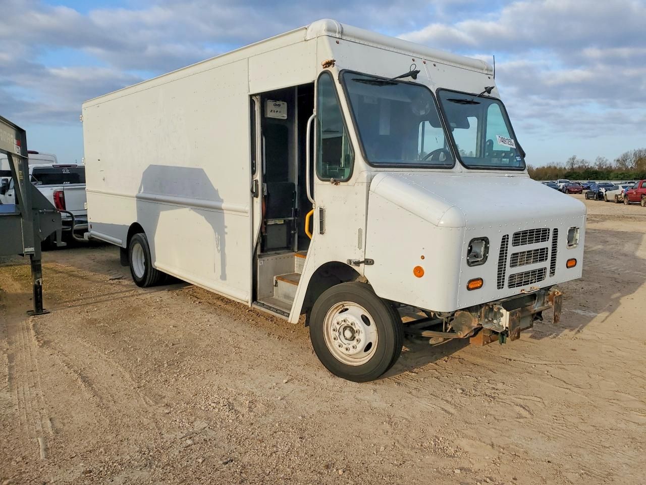 2016 Ford F59 Delivery Truck