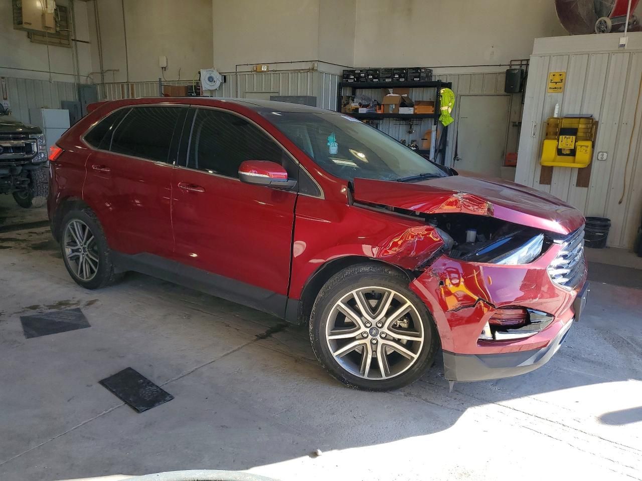 2019 Ford Edge Titanium