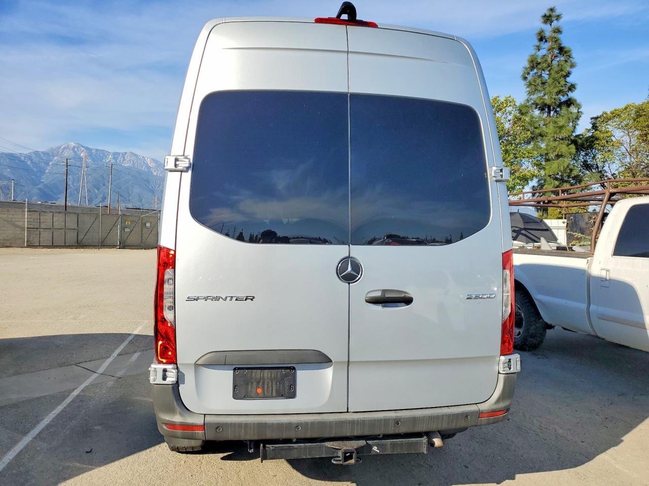 2019 Mercedes-Benz Sprinter 2500