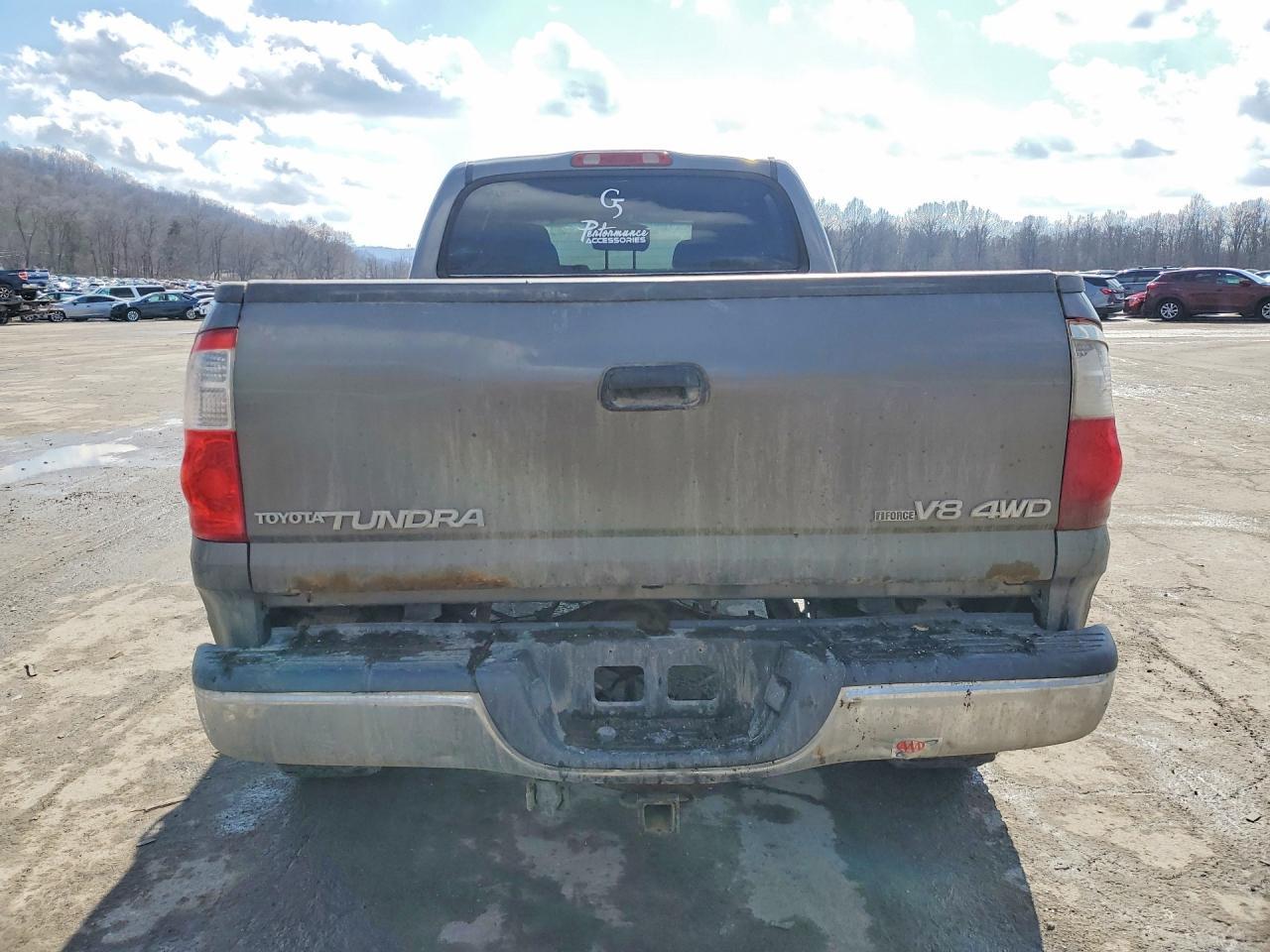 2004 Toyota Tundra SR5