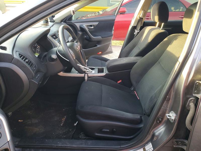 2015 Niss Altima 2.5 s