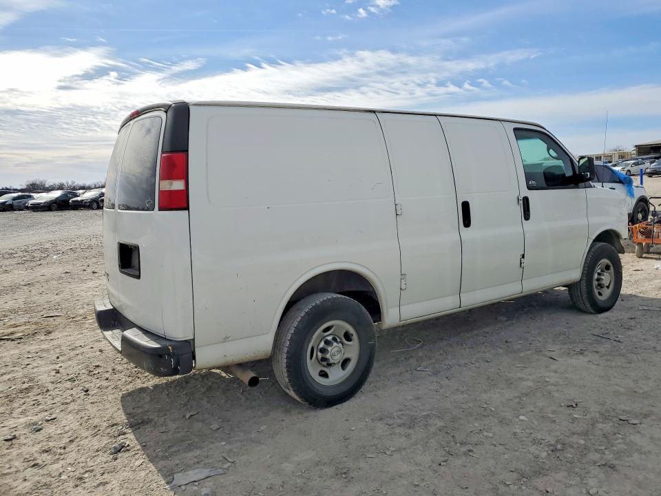 2015 Chevrolet Express 2500 Cargo Delivery Van