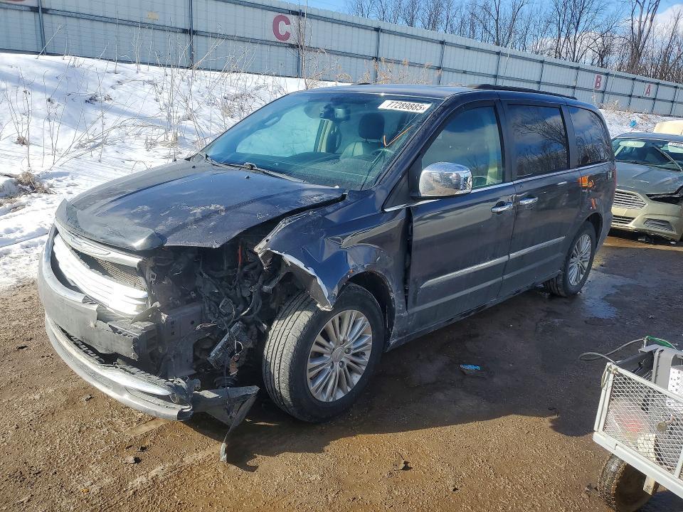 2016 Chrysler Town & Country Touring l