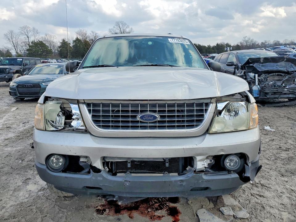 2003 Ford Explorer xlt