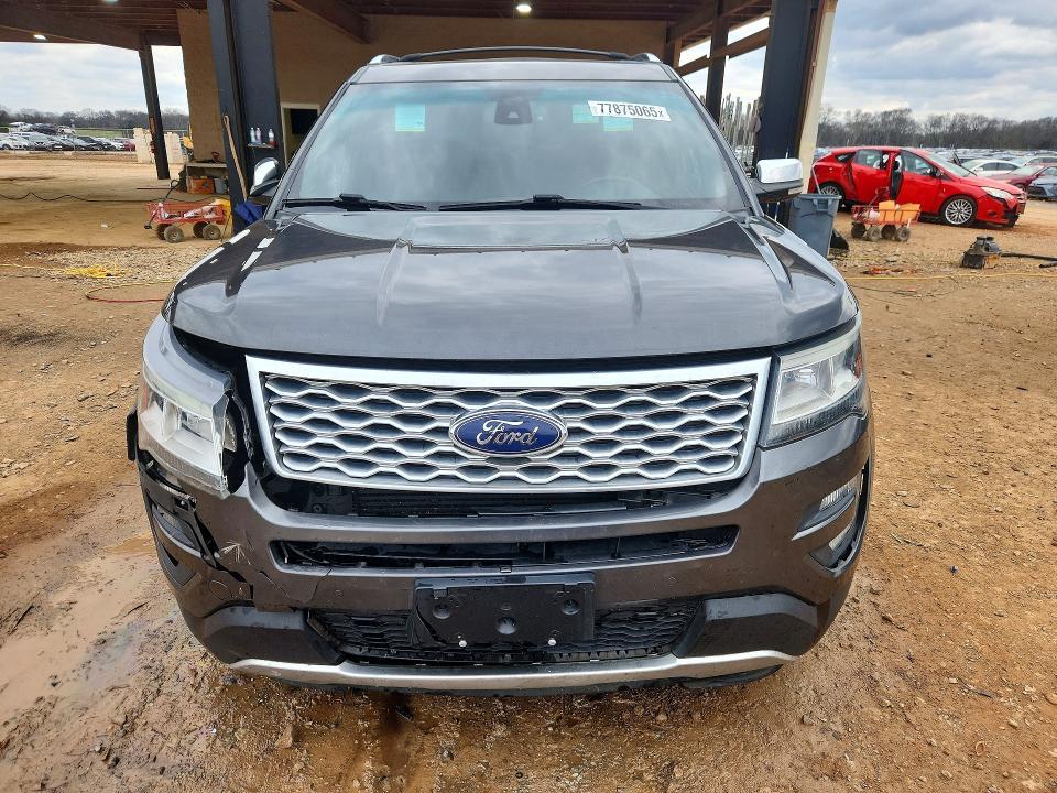 2017 Ford Explorer Platinum