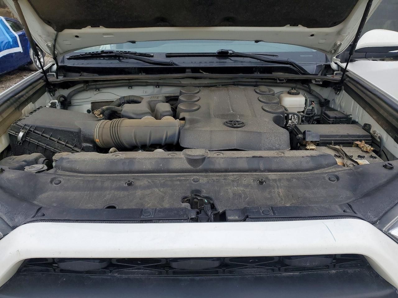 2023 Toyota 4runner se