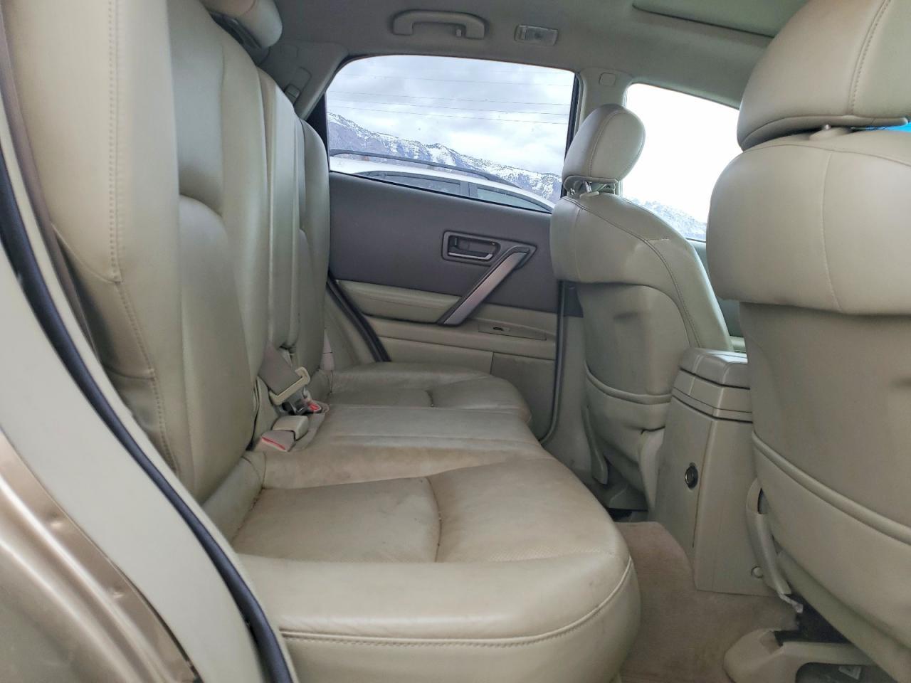 2005 Infinity Fx35 Base