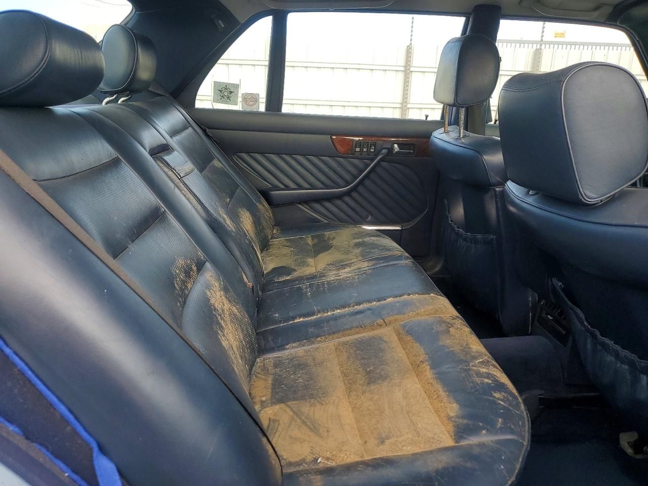 1990 Mercedes-Benz 560 sel