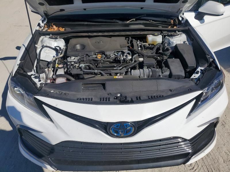 2023 Toyota Camry le