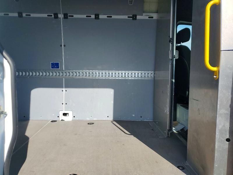 2022 Mercedes-Benz Sprinter 2500