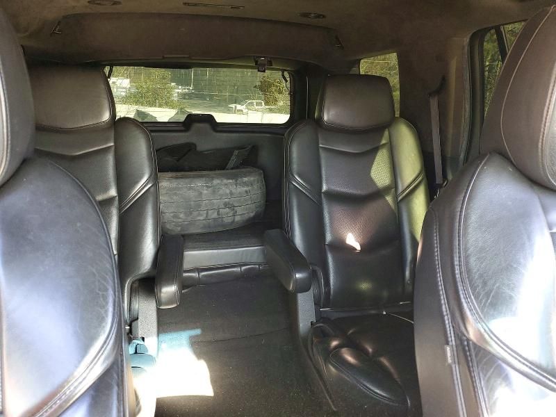 2018 Cadillac Escalade Platinum