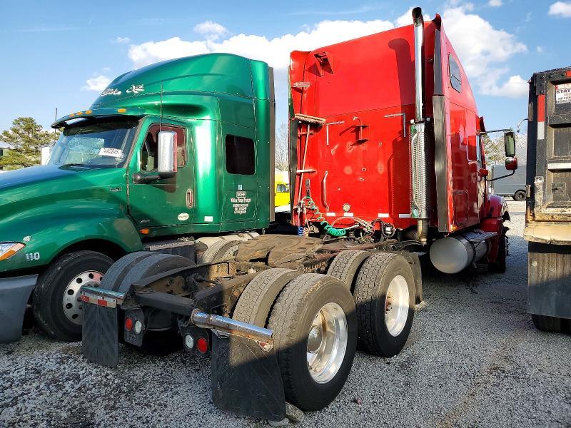 2007 Freightliner Columbia 120 Semi Truck