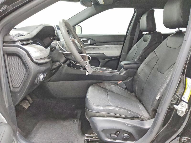 2023 Jeep Compass Latitude lux