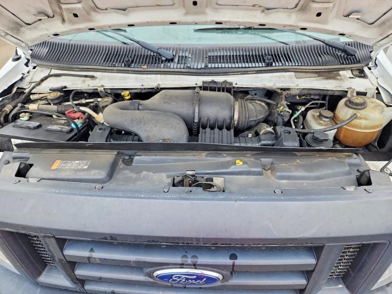 2018 Ford E350 BOX Truck