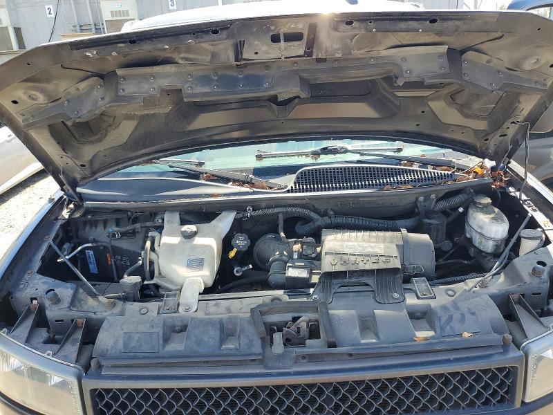 2018 Chevrolet Express 3500 Utility / Service Van
