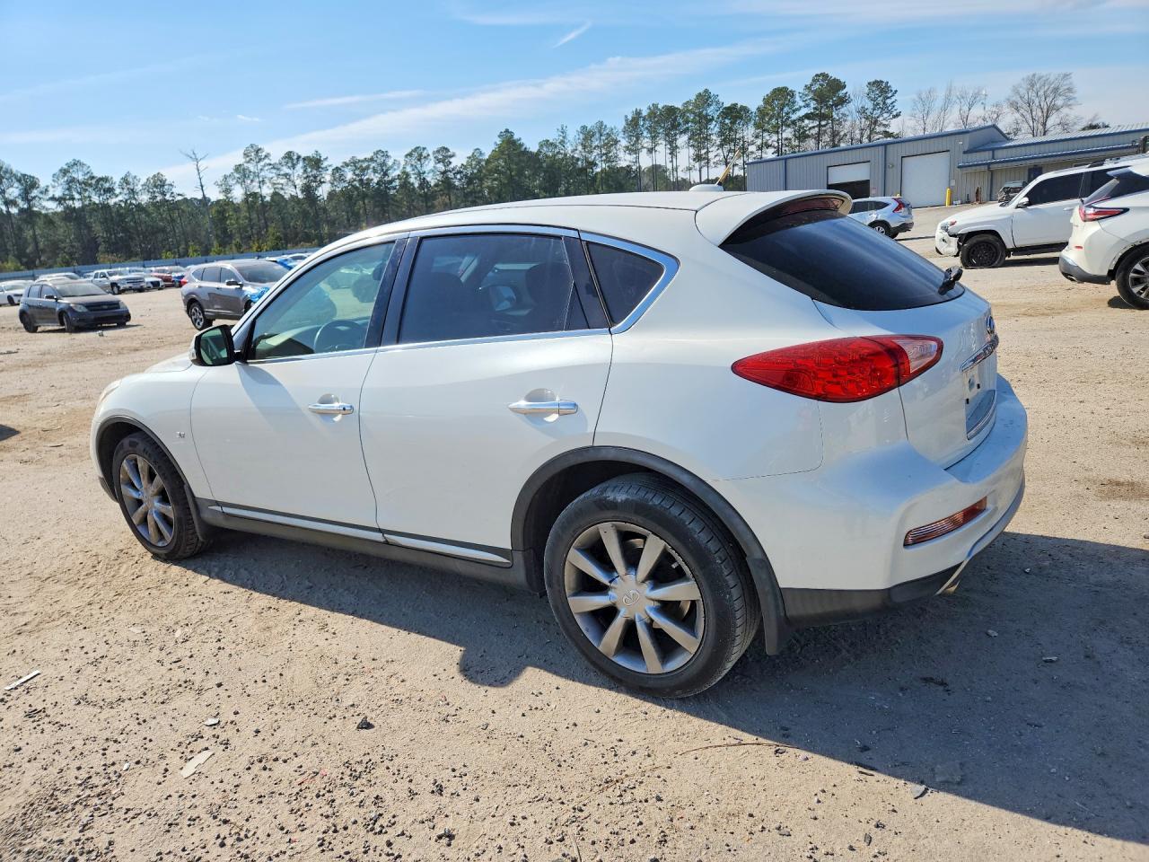 2016 Infinity Qx50 Base