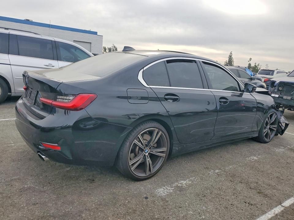 2021 BMW 330i