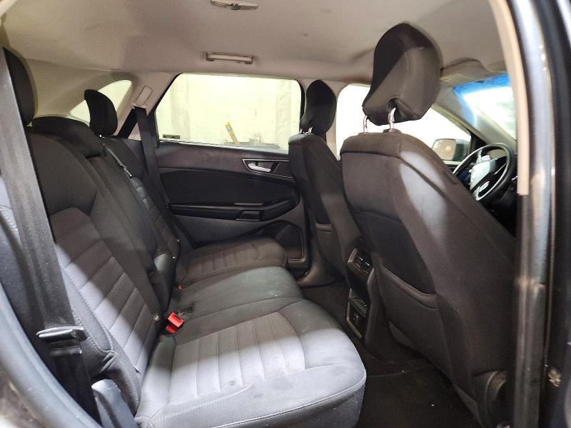 2016 Ford Edge se