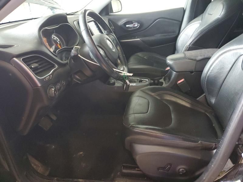 2021 Jeep Cherokee Latitude lux