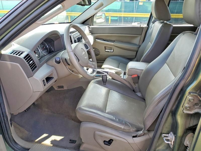 2009 Jeep Grand Cherokee Laredo