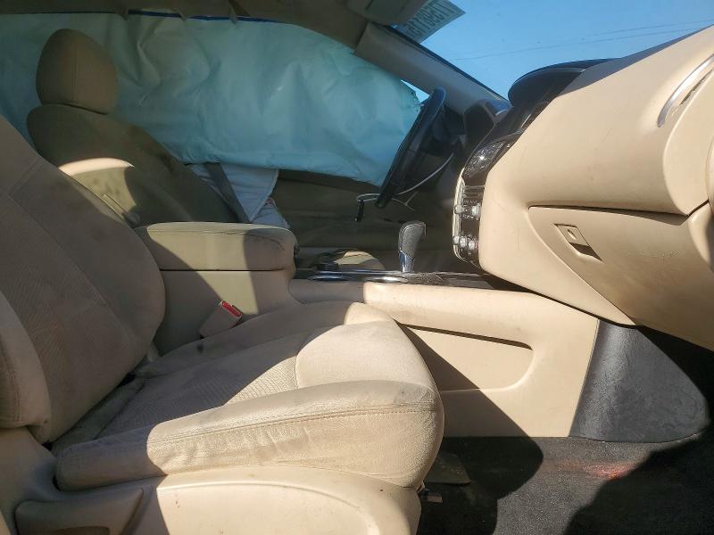 2016 Nissan Pathfinder s