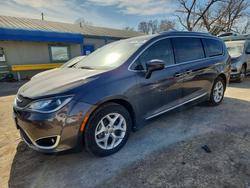 Chrysler Vehiculos salvage en venta: 2017 Chrysler Pacifica Touring l Plus