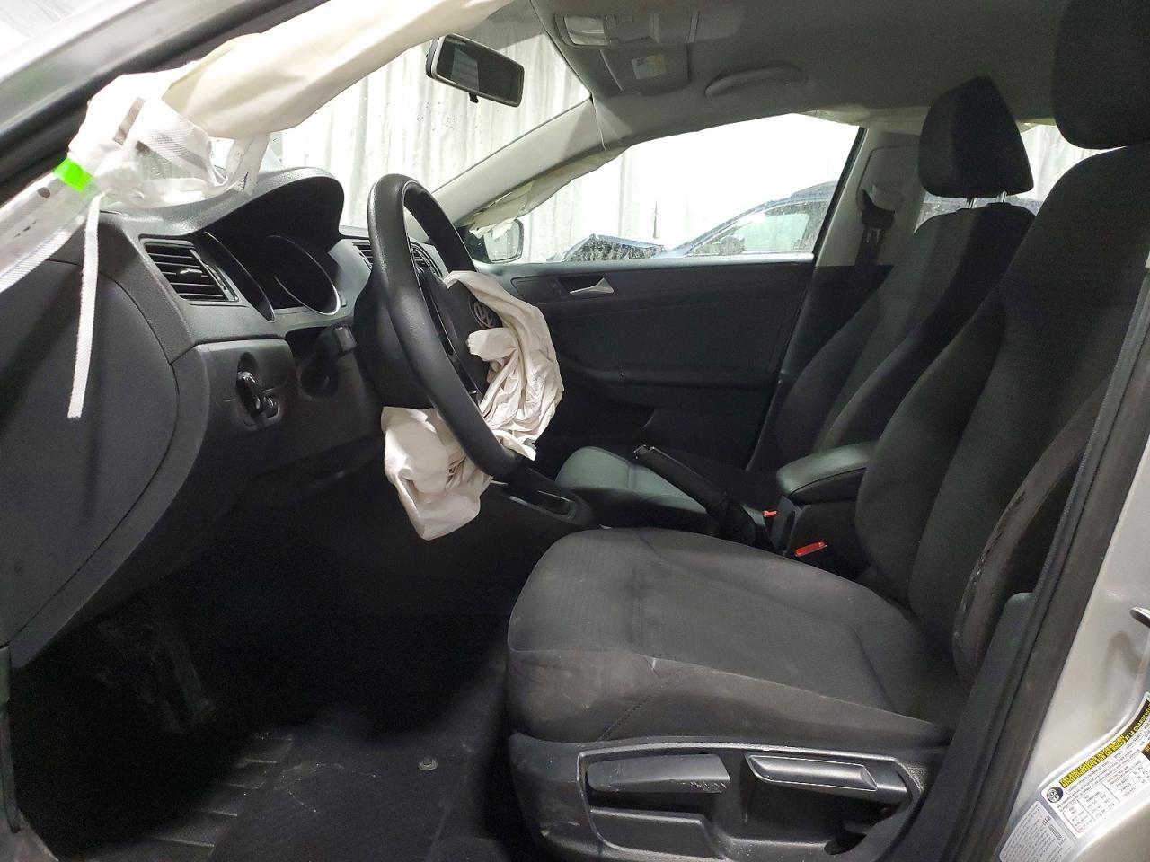 2015 Volkswagen Jetta Base