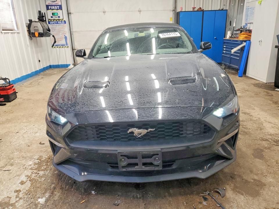 2020 Ford Mustang