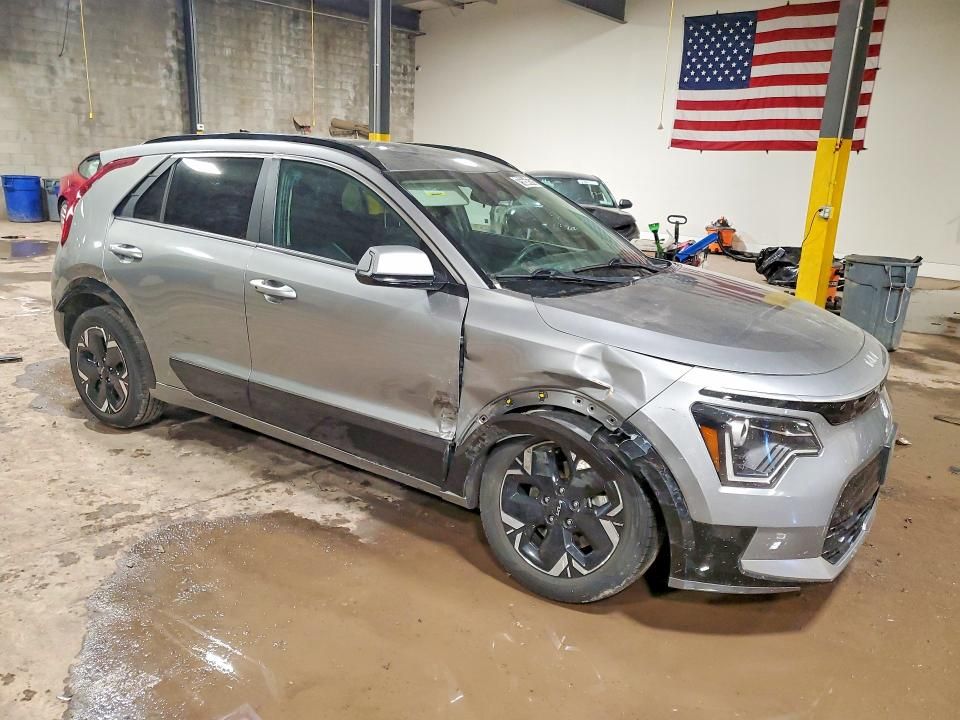 2023 KIA Niro Wind