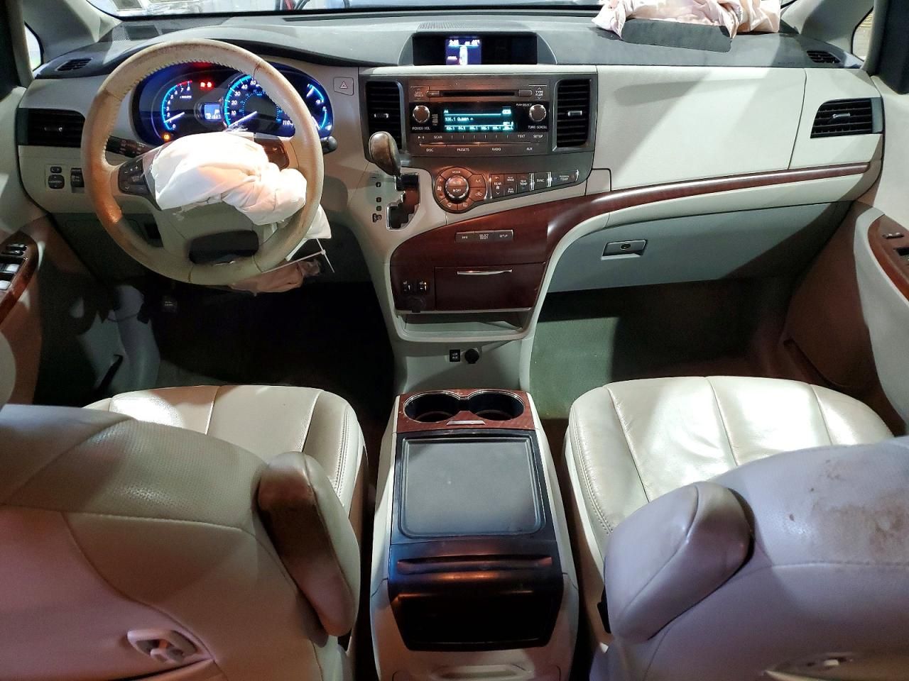 2013 Toyota Sienna xle